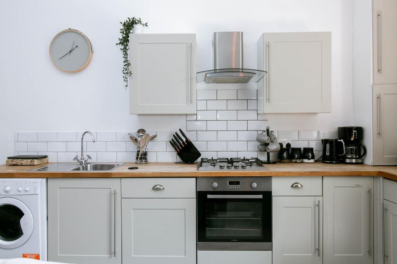 Peaceful Apartment - Dedicated Free Parking - Walk To Centre, Uni, Hosp - Business And Leisure - Contact For Long Stays Exeter Eksteriør billede