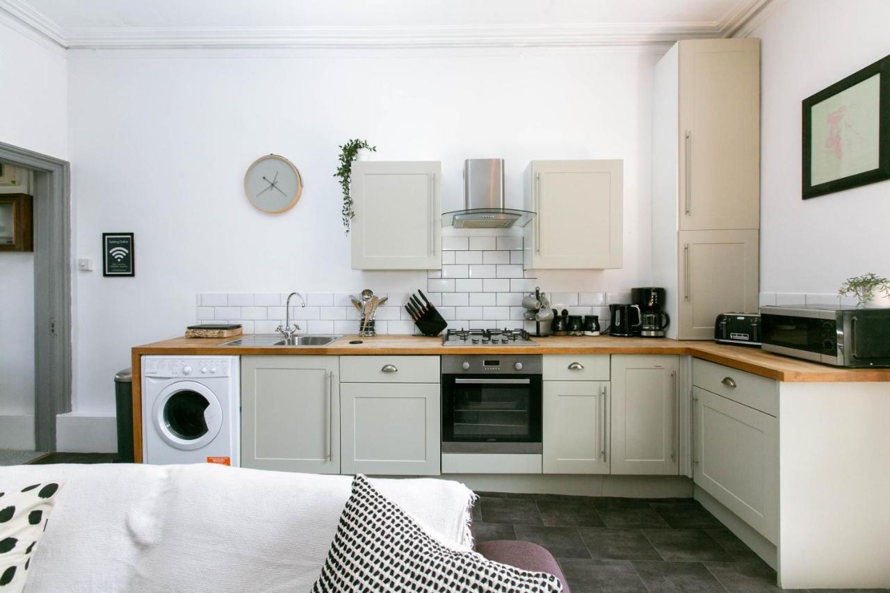 Peaceful Apartment - Dedicated Free Parking - Walk To Centre, Uni, Hosp - Business And Leisure - Contact For Long Stays Exeter Eksteriør billede