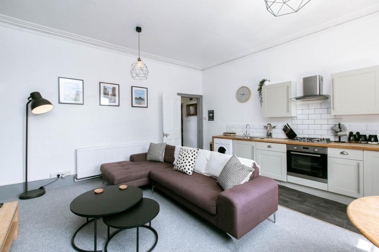 Peaceful Apartment - Dedicated Free Parking - Walk To Centre, Uni, Hosp - Business And Leisure - Contact For Long Stays Exeter Eksteriør billede