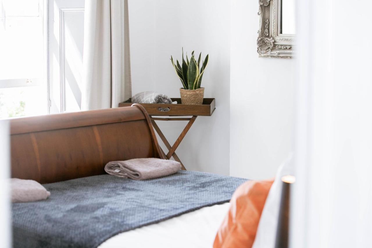 Peaceful Apartment - Dedicated Free Parking - Walk To Centre, Uni, Hosp - Business And Leisure - Contact For Long Stays Exeter Eksteriør billede